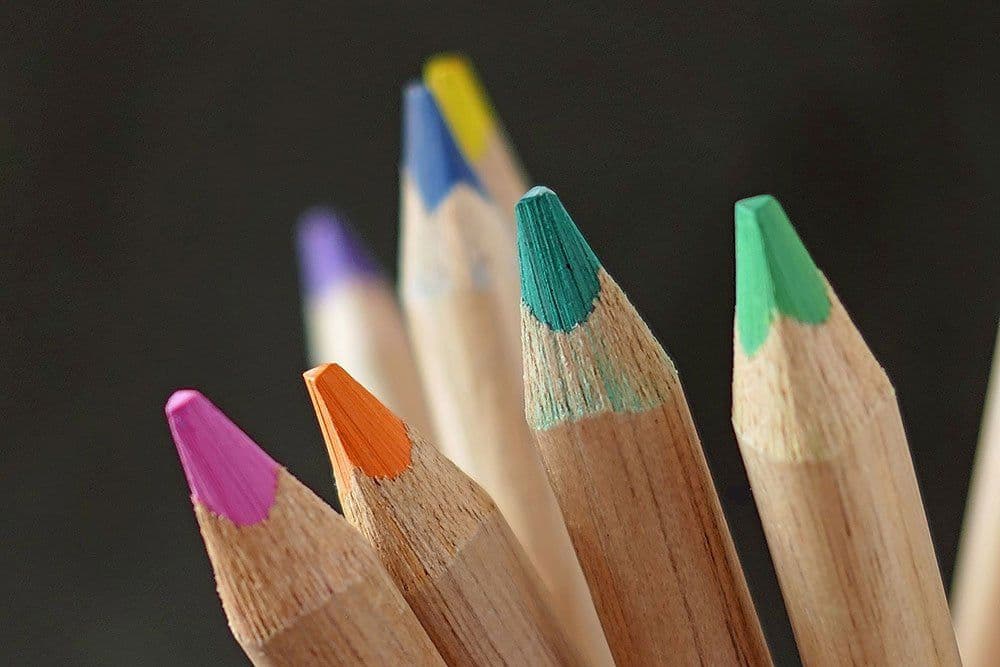9 Best Colored Pencils For Student & Professional Artists